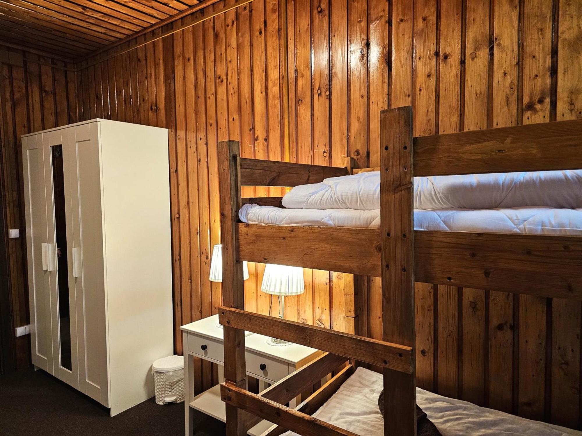 Hotel Schronisko Gosciniec Rownica Ustron Exterior foto